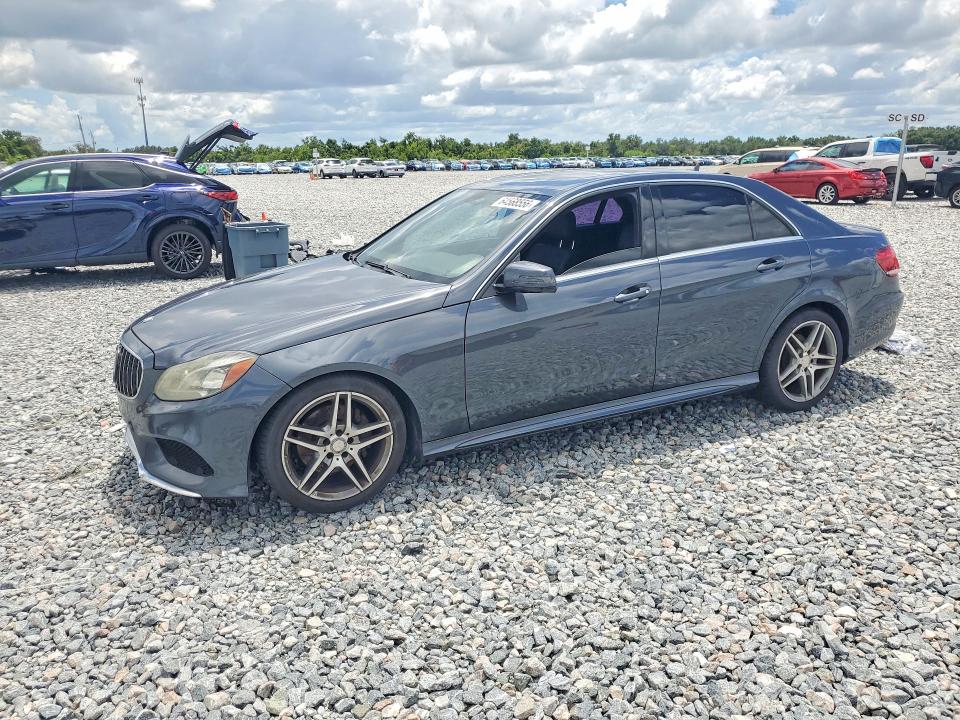 2014 Mercedes-benz E-klasse VIN WDDHF5KB3EB002520 COPART salvage auction — MINOR DENT/SCRATCHES, Fl - Certificate Of Title, sold $2,100 on 2026-08-14 (photo 1)