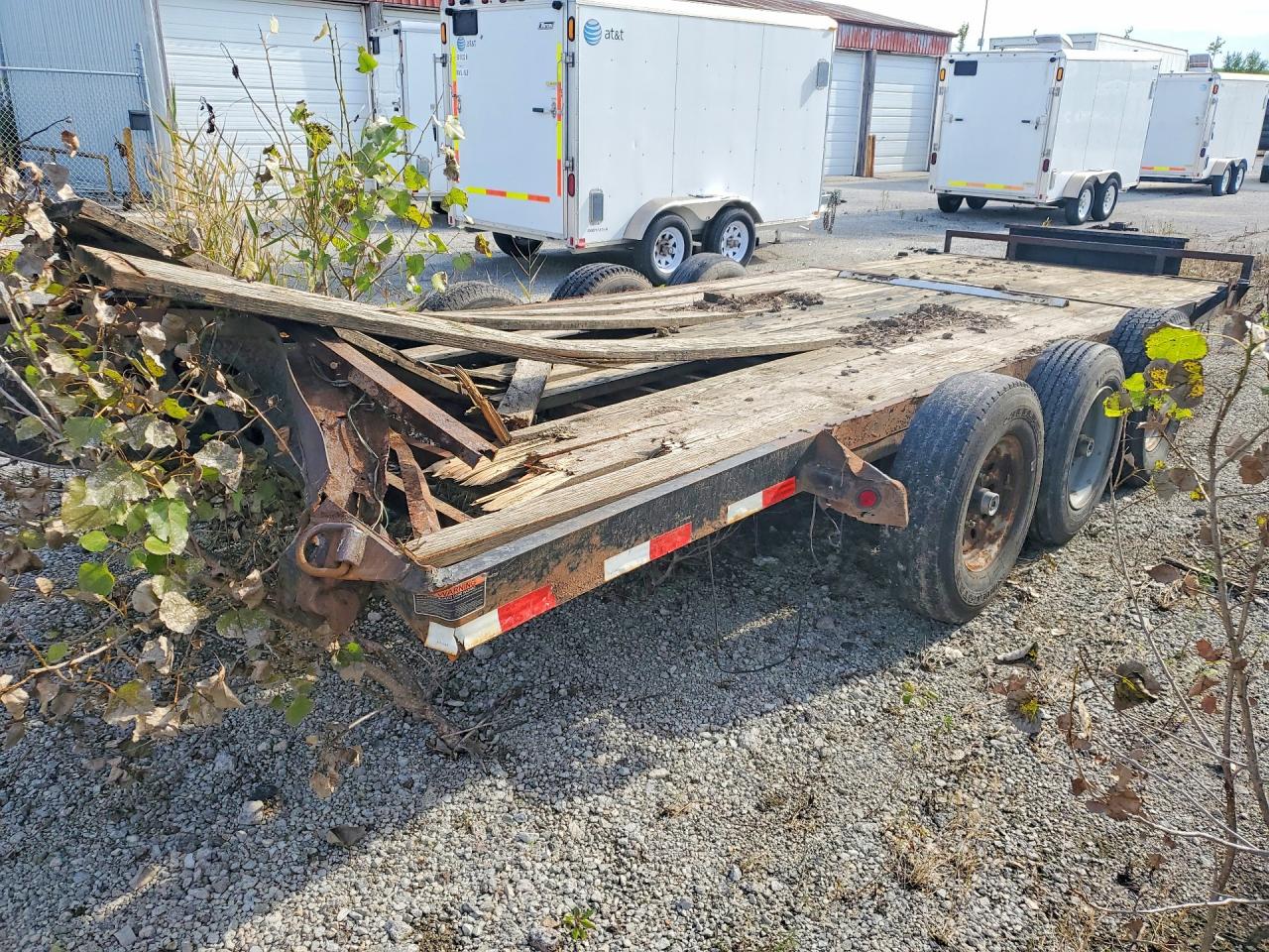 2016 VIN 4ZETD2236G1109213 COPART salvage auction — Rear End, Bp - Non-Repairable, sold $925 on 2026-09-24 (photo 3)