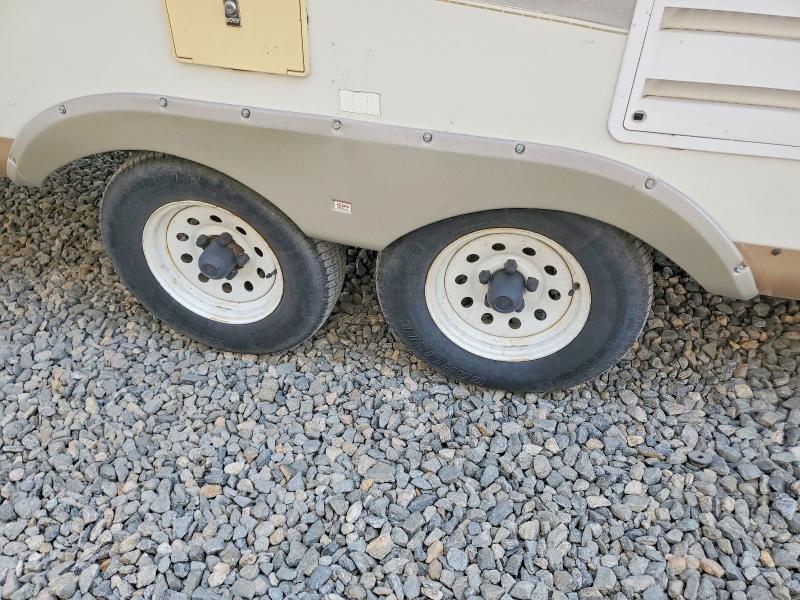 2004 Gulf stream Stream VIN 1NL1XTL2141011744 COPART salvage auction — VANDALISM, CO - PUBLIC - SALVAGE TITLE, sold $500 on 2026-09-04 (photo 8)