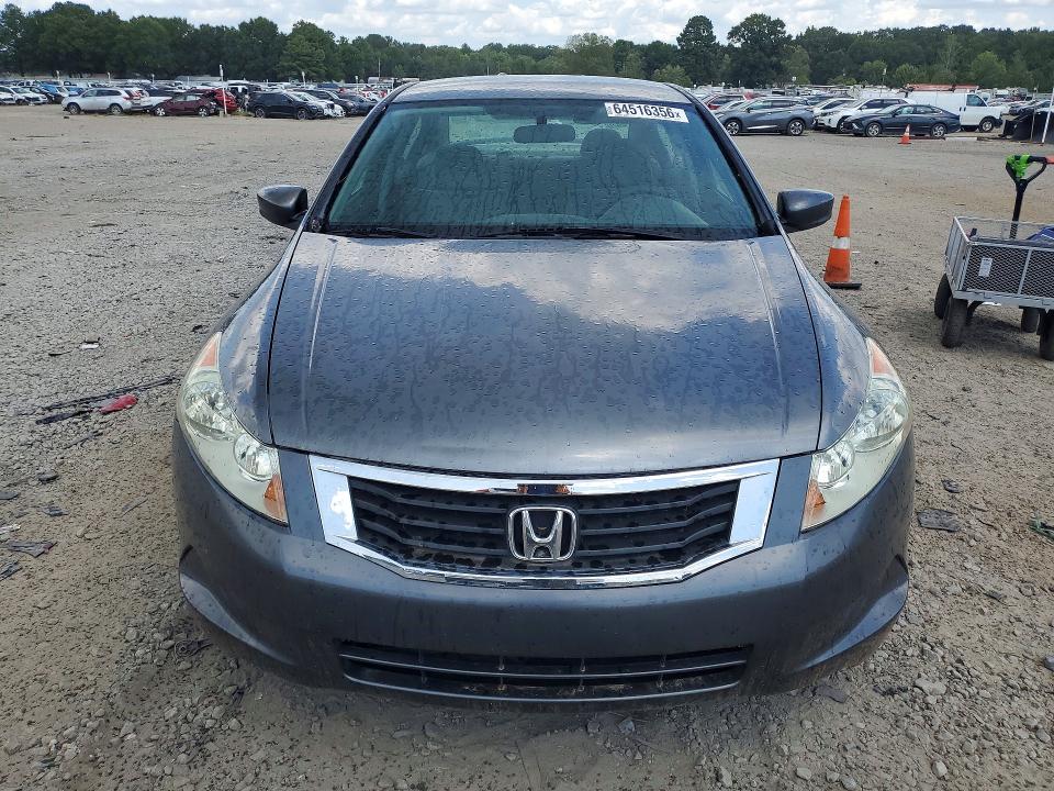 2010 Honda Accord VIN 1HGCP2F31AA022317 COPART salvage auction — MINOR DENT/SCRATCHES, AR - CERTIFICATE OF TITLE, sold $1,400 on 2026-10-05 (photo 5)