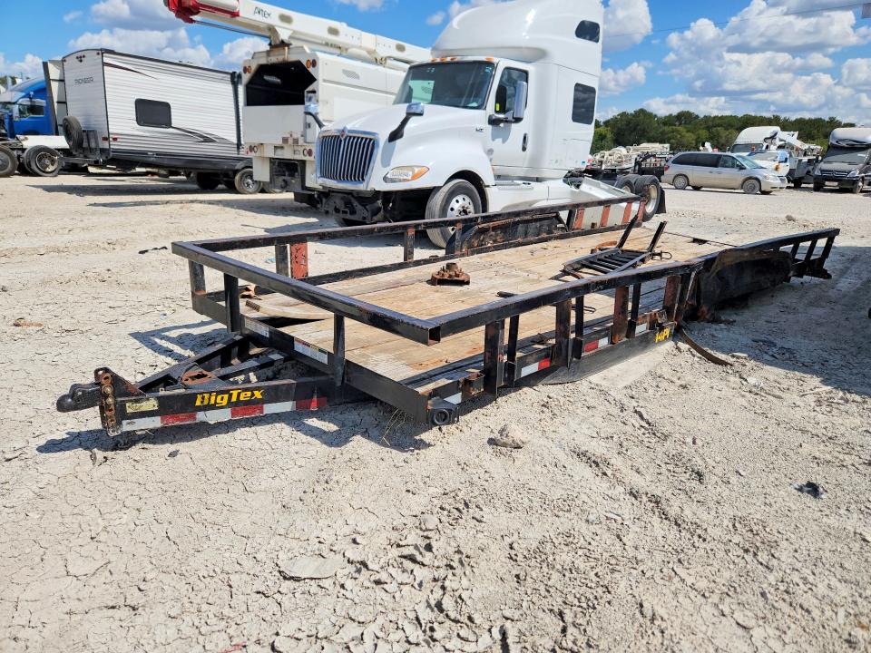2020 Big tex . VIN 16VPX2020L2063328 COPART salvage auction — SIDE, TX - SALVAGE VEHICLE TITLE, sold $25 on 2026-08-27 (photo 1)