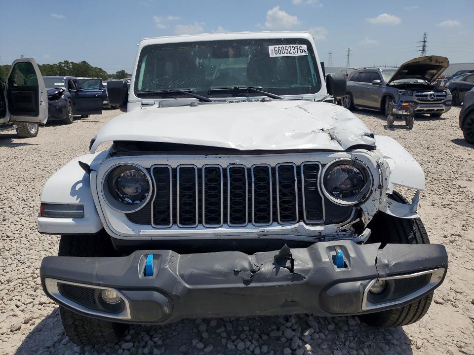 2024 Jeep Wrangler / VIN 1C4RJXP67RW270215 COPART salvage auction — FRONT END, AZ - CERTIFICATE OF TITLE, sold $12,500 on 2026-08-25 (photo 5)
