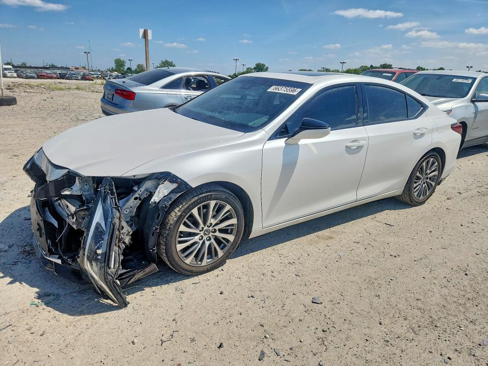 2019 Lexus ES VIN 58ABZ1B16KU037581 — COPART salvage auction photo