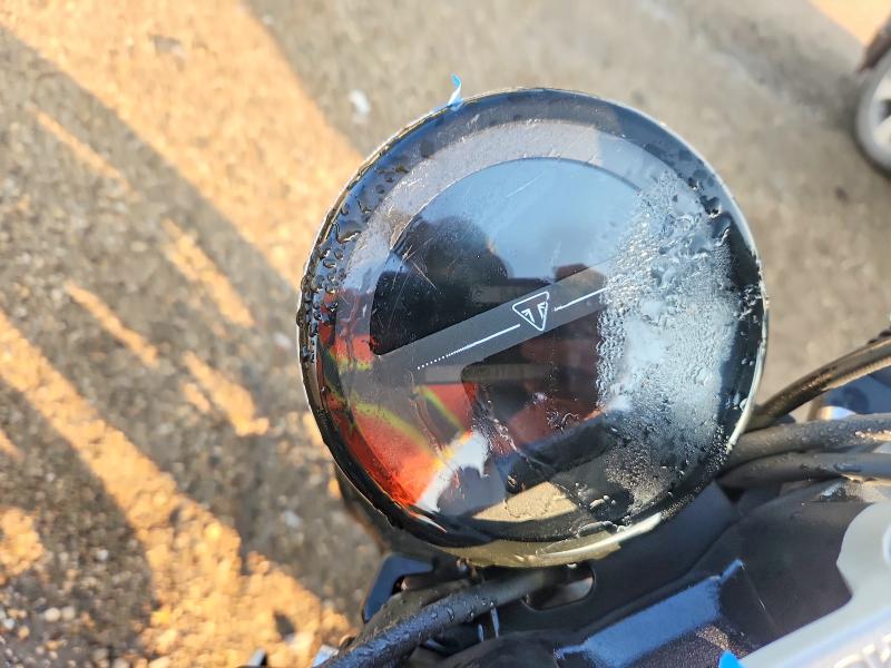 2022 Triumph motorcycle Trident 660 VIN SMTL10UL9NTBA1705 COPART salvage auction — FRONT END, IL - SALVAGE CERTIFICATE, sold $950 on 2026-09-10 (photo 7)