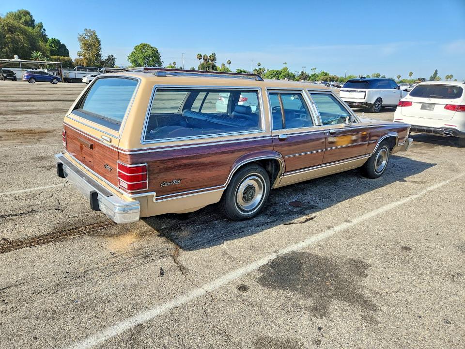 1985 Mercury Grand marquis VIN 2MEBP94F9FX709042 COPART salvage auction — MINOR DENT/SCRATCHES, NJ - DIS/DLR/EXP ONLY CLEAN TITLE, sold $4,700 on 2026-08-25 (photo 3)