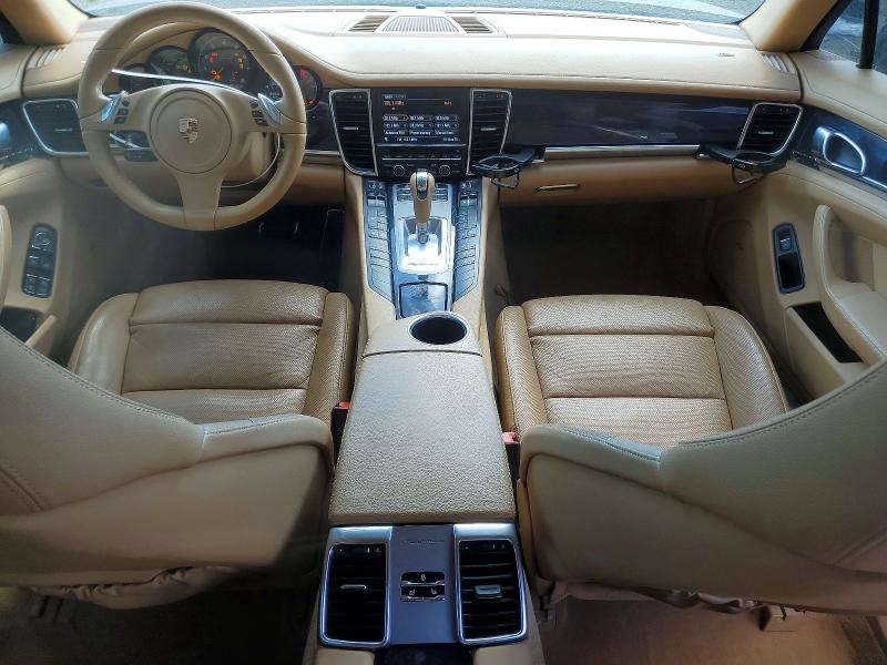 2012 Porsche Panamera VIN WP0AA2A75CL072582 COPART salvage auction — MINOR DENT/SCRATCHES, FL - CERT OF TITLE-REBUILT (P), sold $1,450 on 2026-08-10 (photo 8)