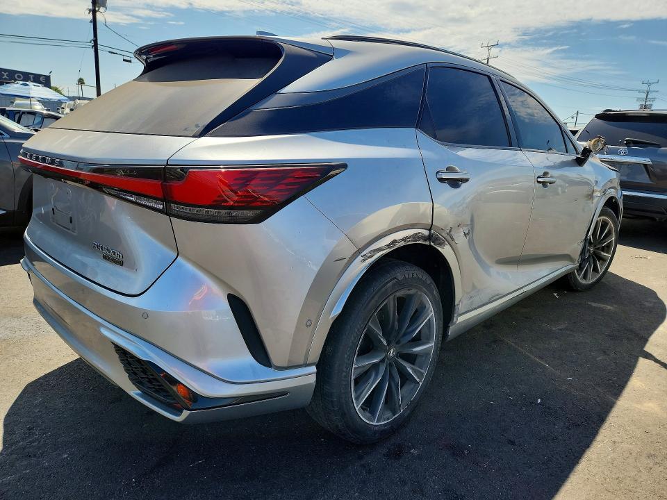 2024 Lexus Rx VIN 2T2BCMEA6RC010961 COPART salvage auction — FRONT END, CA - SALVAGE CERTIFICATE, sold $37,250 on 2026-09-16 (photo 3)