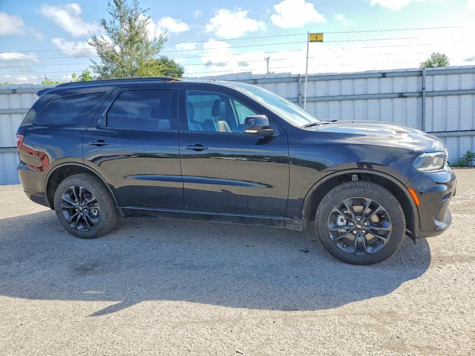2026 Dodge Durango VIN 1C4RDJDG6TC156426 COPART salvage auction — NORMAL WEAR, On - Permit No Brand - Unfit (P), sold $41,000 on 2026-09-30 (photo 4)