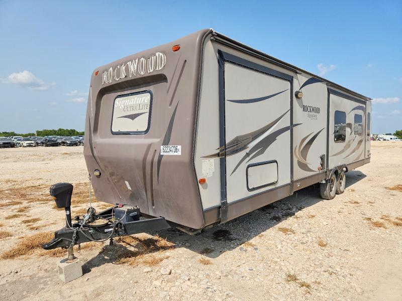 2013 Rockwood 8317ss VIN 4X4TRLG20D1846926 COPART salvage auction — VANDALISM, TX - SALVAGE VEHICLE TITLE, sold $3,000 on 2026-10-08 (photo 2)