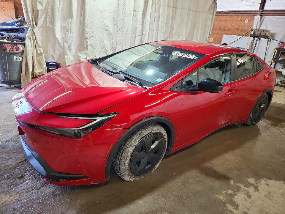 2026 Toyota Prius VIN JTDACAAU5T3080031 — COPART salvage auction photo