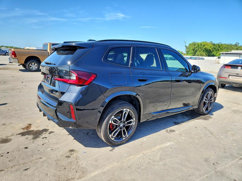 2026 BMW X1 VIN WBX73EF06T5469162 COPART salvage auction — MINOR DENT/SCRATCHES, Nc - Certificate Of Title, sold $18,500 on 2026-08-19 (photo 3)