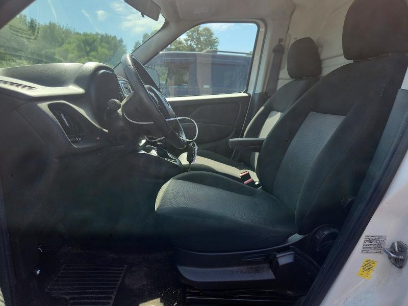 2019 Ram Promaster city VIN ZFBHRFBBXK6N19568 COPART salvage auction — MINOR DENT/SCRATCHES, MA - CERTIFICATE OF TITLE, sold $1,050 on 2026-08-13 (photo 7)