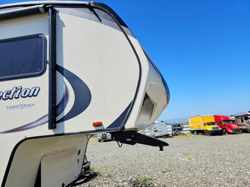 2018 Grand design Reflection VIN 573FR3321J3317356 COPART salvage auction — WATER/FLOOD, CA - SALVAGE CERTIFICATE, sold $5,900 on 2026-09-17 (photo 8)