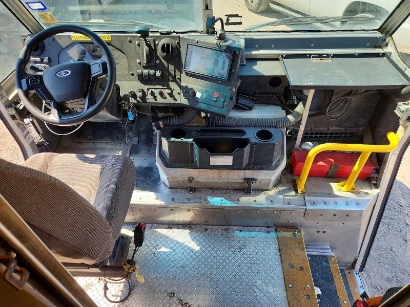2021 Ford F59 VIN 1F65F5KN5M0A01485 COPART salvage auction — MINOR DENT/SCRATCHES, TX - CERTIFICATE OF TITLE, sold $23,750 on 2026-09-15 (photo 8)