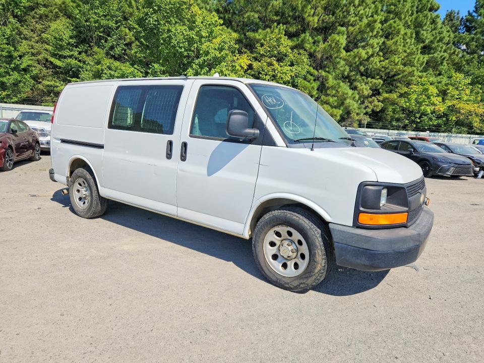 2013 Chevrolet Express 1500 VIN 1GCSGAFX6D1182401 COPART salvage auction — MINOR DENT/SCRATCHES, Ar - Certificate Of Title, sold $325 on 2026-08-13 (photo 4)
