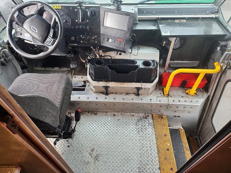 2021 Ford F59 VIN 1F65F5KN9M0A01392 COPART salvage auction — NORMAL WEAR, NJ - CERTIFICATE OF TITLE, sold $28,500 on 2026-09-15 (photo 8)