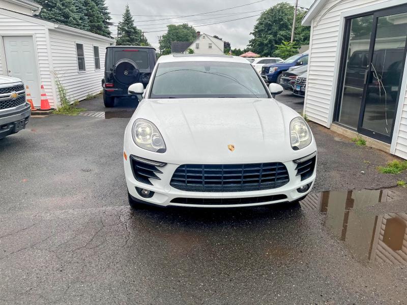 2015 Porsche Macan VIN WP1AB2A59FLB63160 COPART salvage auction — MINOR DENT/SCRATCHES, Mi - Certificate Of Title (P), sold $8,700 on 2026-08-10 (photo 5)