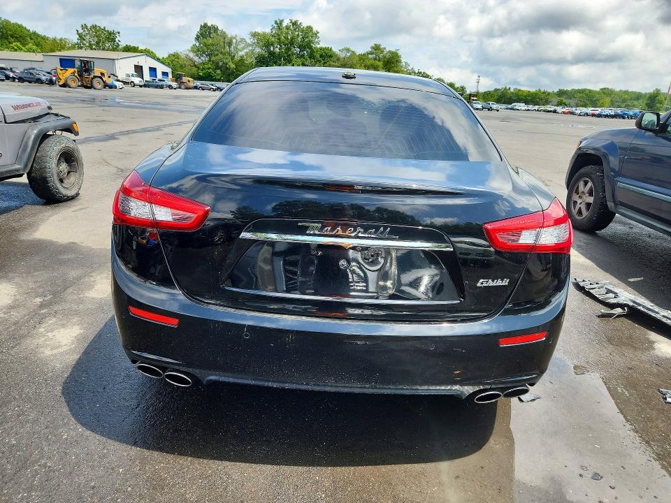 2017 Maserati Ghibli VIN ZAM57XSA4H1218881 COPART salvage auction — WATER/FLOOD, Nj - Cert Of Title-Salvage Flood, sold $5,000 on 2026-08-11 (photo 6)