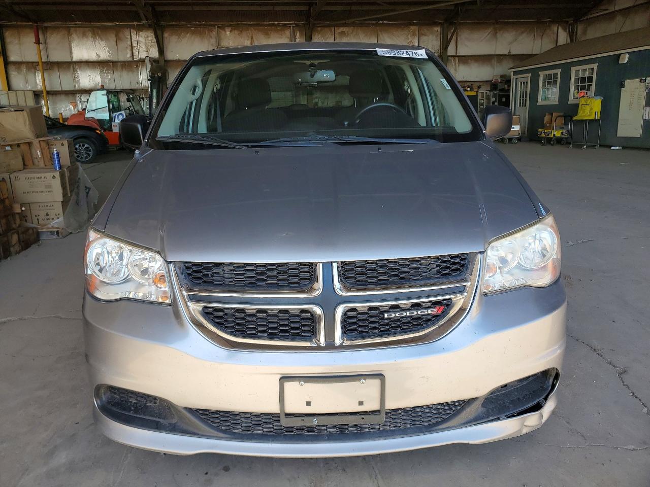 2016 Dodge Grand Caravan VIN 2C4RDGBG0GR106317 COPART salvage auction — Rear End, AZ - CERTIFICATE OF TITLE, sold $8,300 on 2026-09-17 (photo 5)