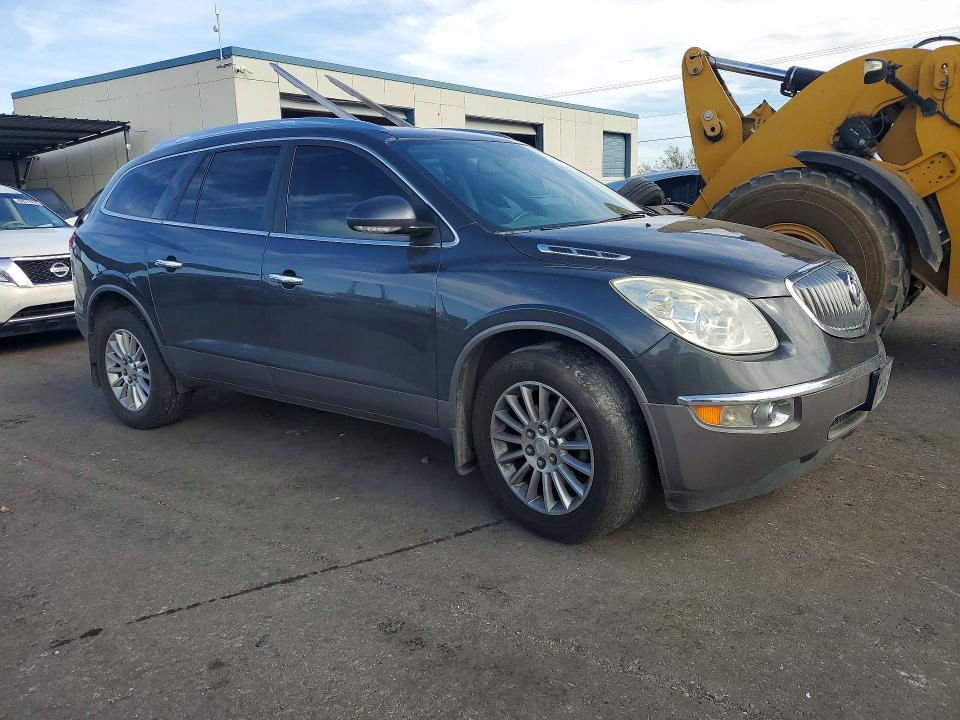 2012 Buick Enclave VIN 5GAKRCED4CJ296359 COPART salvage auction — SIDE, Tx - Salvage Vehicle Title, sold $1,400 on 2026-09-04 (photo 4)