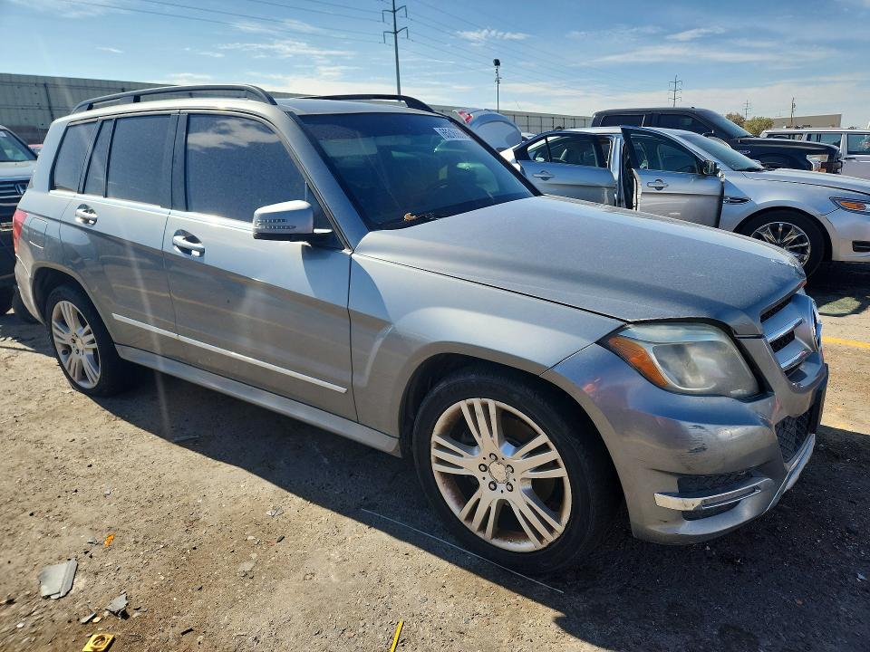 2013 Mercedes-benz Glk-klasse VIN WDCGG8JB2DG105915 COPART salvage auction — MINOR DENT/SCRATCHES, NM - CERTIFICATE OF TITLE, sold $1,650 on 2026-08-20 (photo 4)