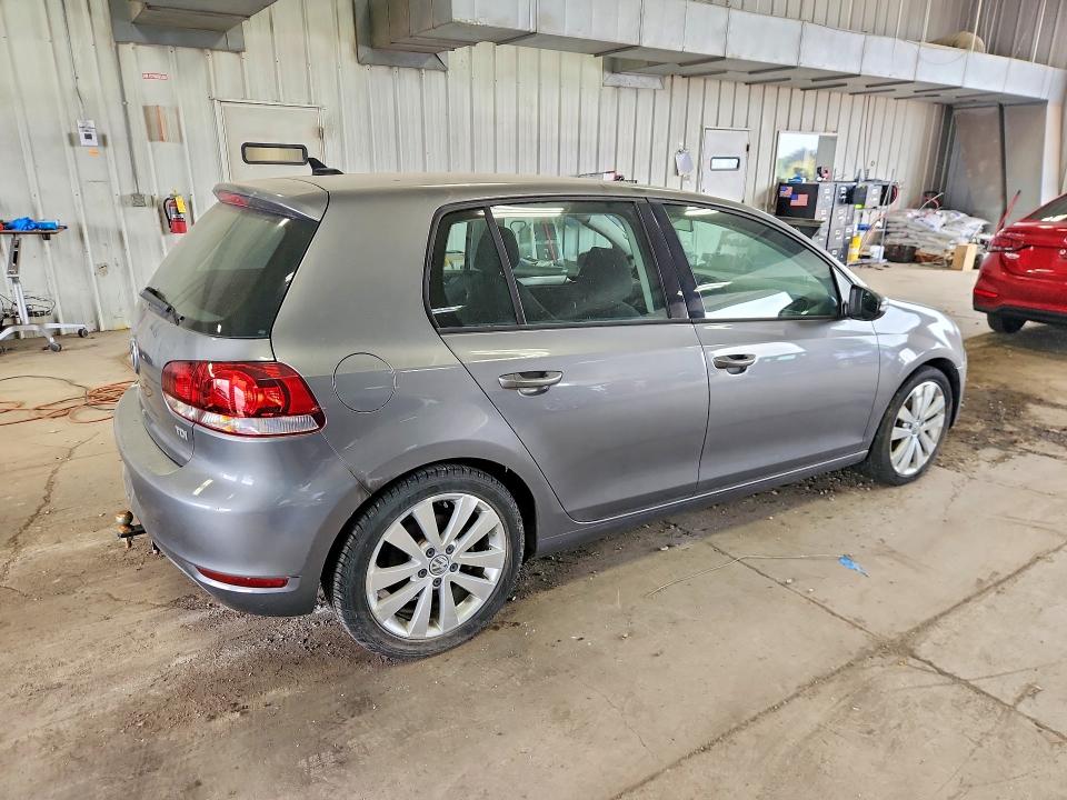 2013 Volkswagen Golf VIN WVWDM7AJ1DW019777 COPART salvage auction — MINOR DENT/SCRATCHES, WI - CERTIFICATE OF TITLE, sold $1,950 on 2026-08-10 (photo 3)