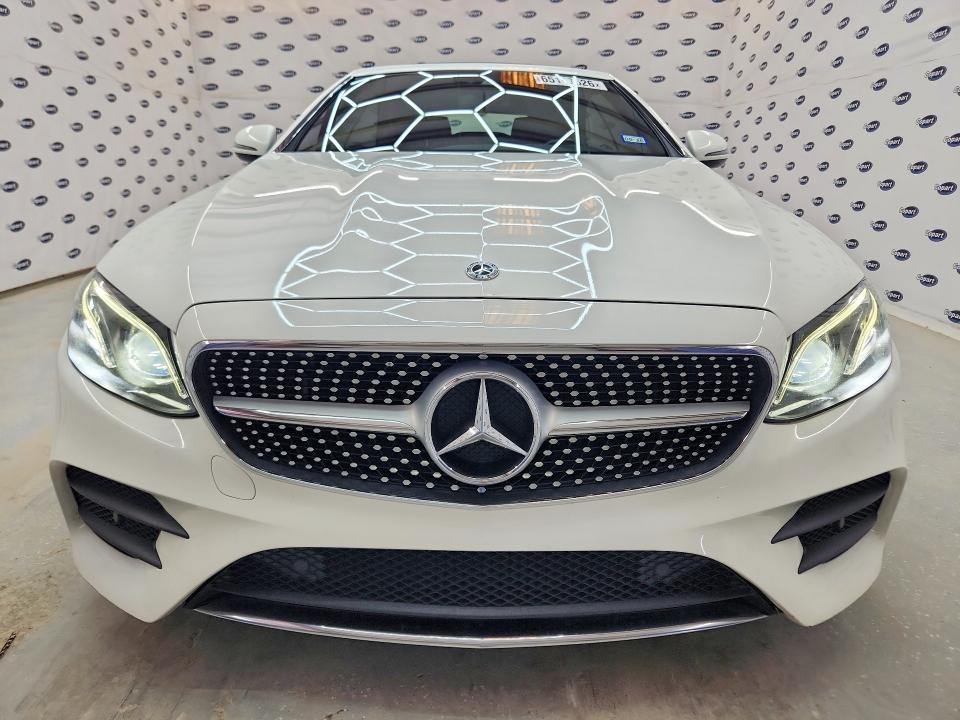 2018 Mercedes-benz E-class VIN WDD1K6FBXJF055781 COPART salvage auction — WATER/FLOOD, TX - CERT OF TITLE-REBLT SLVG FLOOD, sold $13,600 on 2026-08-18 (photo 5)