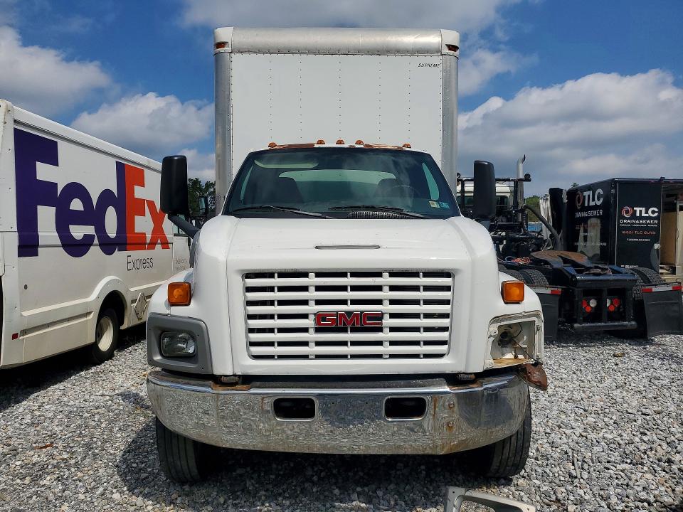 2007 Gmc VIN 1GDJ6C1327F414204 COPART salvage auction — FRONT END, Pa - Cert Of Title, sold $600 on 2026-09-28 (photo 5)