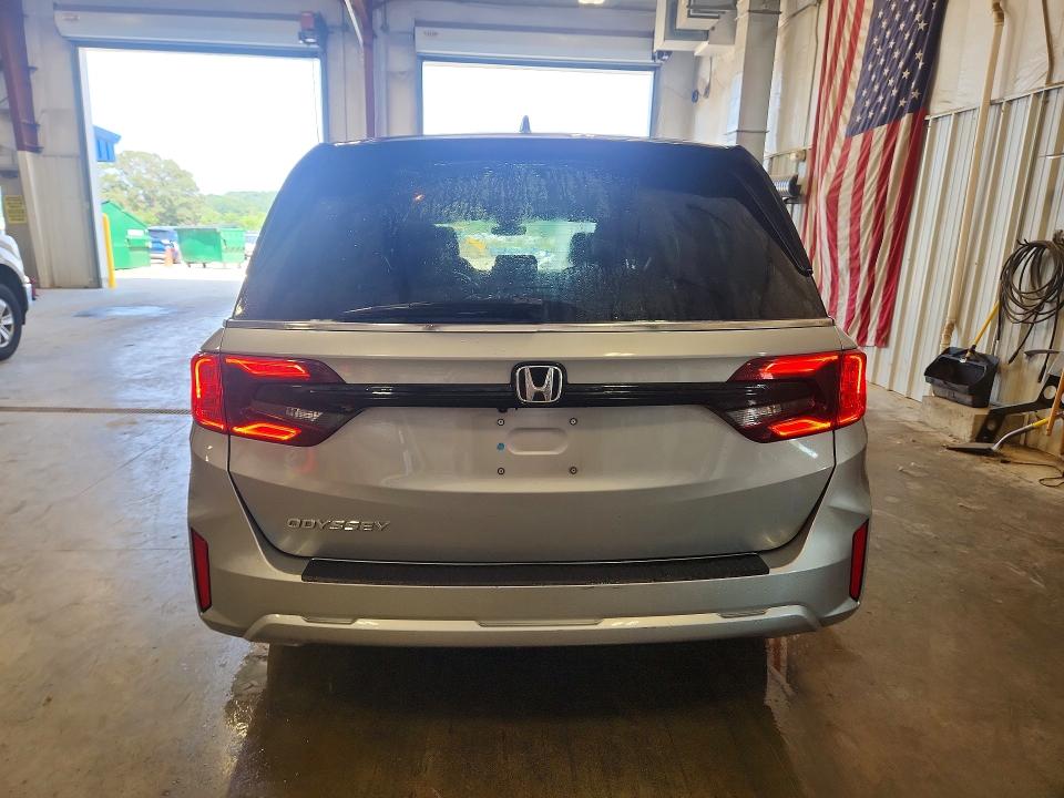 2025 Honda Odyssey VIN 5FNRL6H68SB080260 COPART salvage auction — FRONT END, WA - VEHICLE CERT OF OWNERSHIP-TITL (P), sold $14,400 on 2026-09-02 (photo 6)