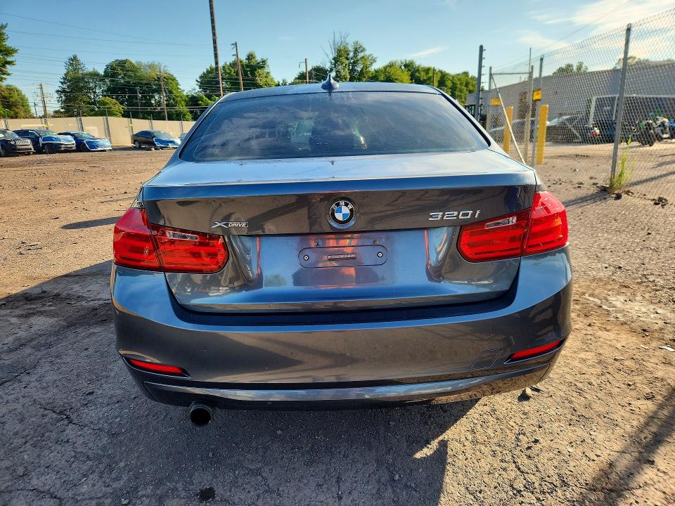 2014 BMW 3er VIN WBA3C3G55ENR25212 COPART salvage auction — SIDE, Pa - Cert Of Salv-R=Reconstructed, sold $825 on 2026-08-17 (photo 6)