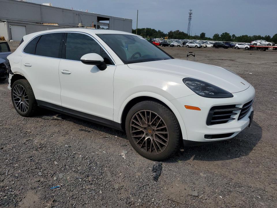2020 Porsche Cayenne VIN WP1AA2AY4LDA04386 COPART salvage auction — REAR END, Va - Cert Of Title - Salvage, sold $20,600 on 2026-10-07 (photo 4)
