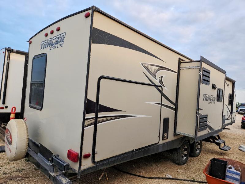 2018 Foresriver VIN 5ZT2TRXB6JB512975 COPART salvage auction — NORMAL WEAR, AB - OOP - ACTIVE, sold $4,000 on 2026-09-15 (photo 4)