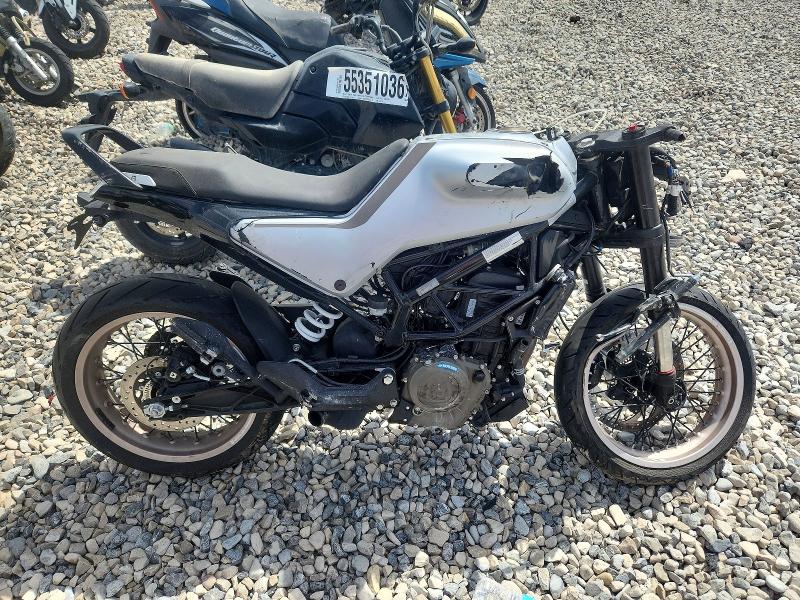 2020 Husqvarna Vitpilen VIN MD2JUJ406LC263924 COPART salvage auction — FRONT END, Ut - Salvage Certificate, sold $20 on 2026-10-08 (photo 1)