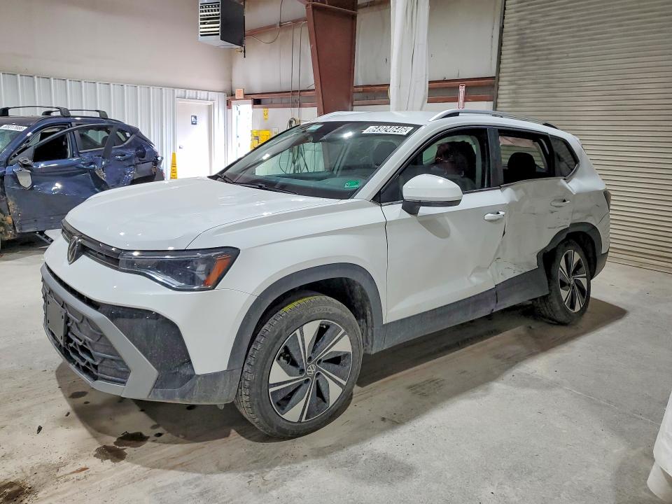 2026 Volkswagen Taos VIN 3VVUC7B20TM007467 — COPART salvage auction photo