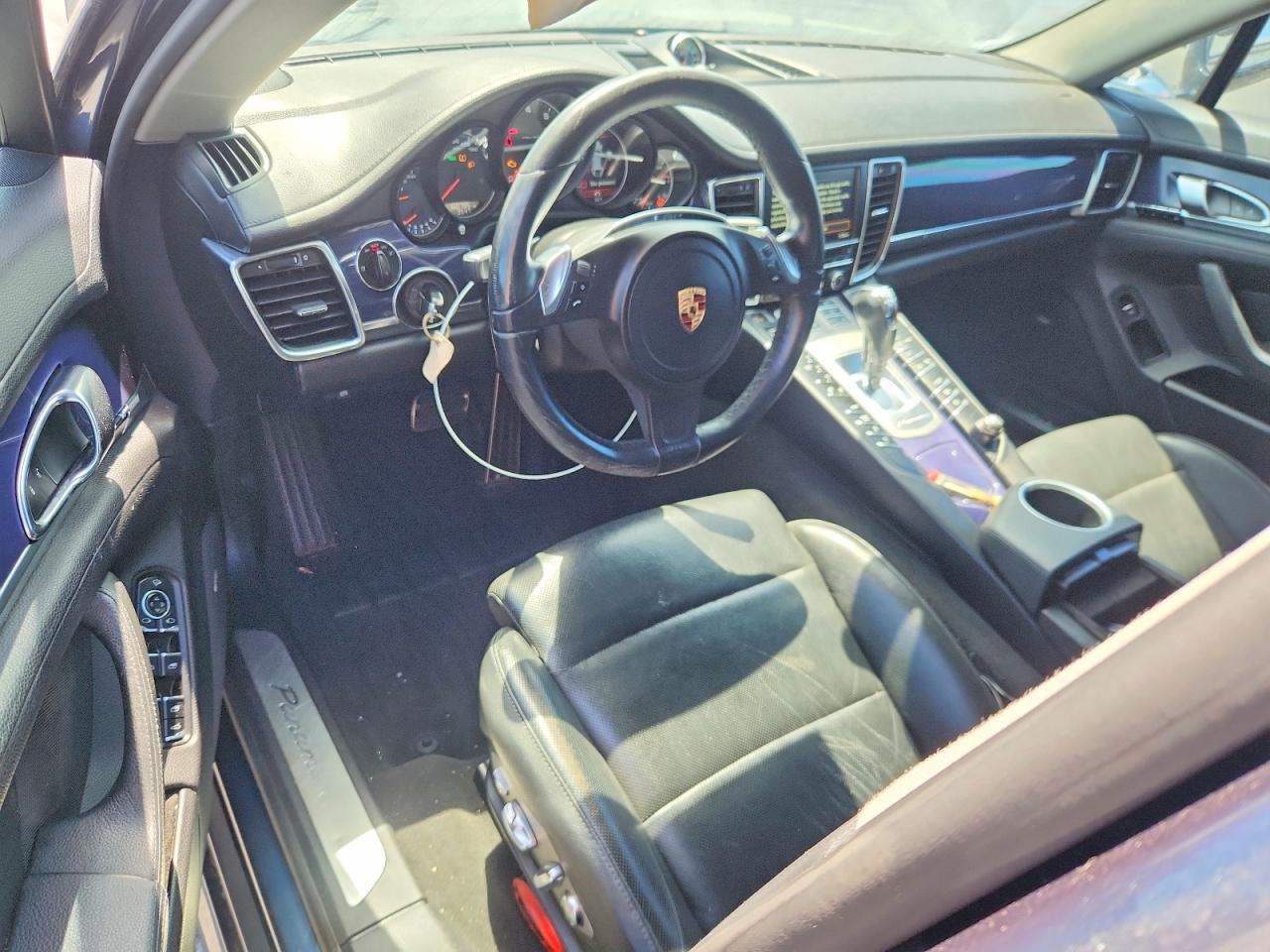 2013 Porsche Panamera VIN WP0AA2A71DL012316 COPART salvage auction — Mechanical, CA - DIS/DLR/EXP ONLY LIEN PAPERS, sold $2,200 on 2026-09-11 (photo 8)