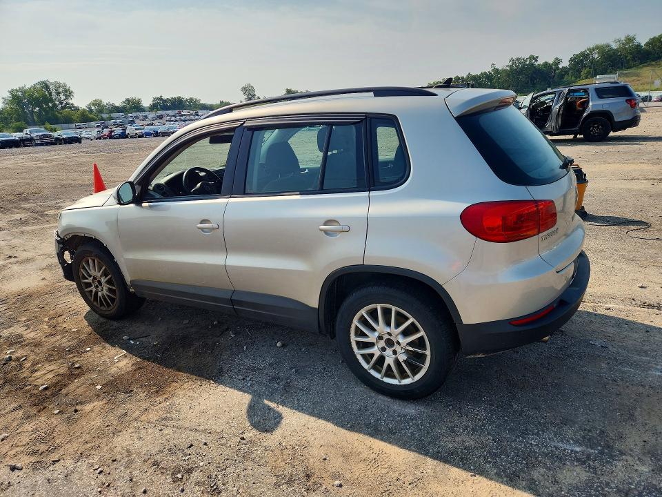 2015 Volkswagen Tiguan VIN WVGBV7AX7FW520387 COPART salvage auction — FRONT END, WI - CERTIFICATE OF TITLE, sold $225 on 2026-08-11 (photo 2)