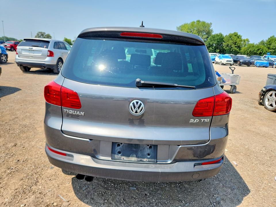 2012 Volkswagen Tiguan VIN WVGAV7AX1CW004999 COPART salvage auction — NORMAL WEAR, IA - CERTIFICATE OF TITLE, sold $1,500 on 2026-08-14 (photo 6)