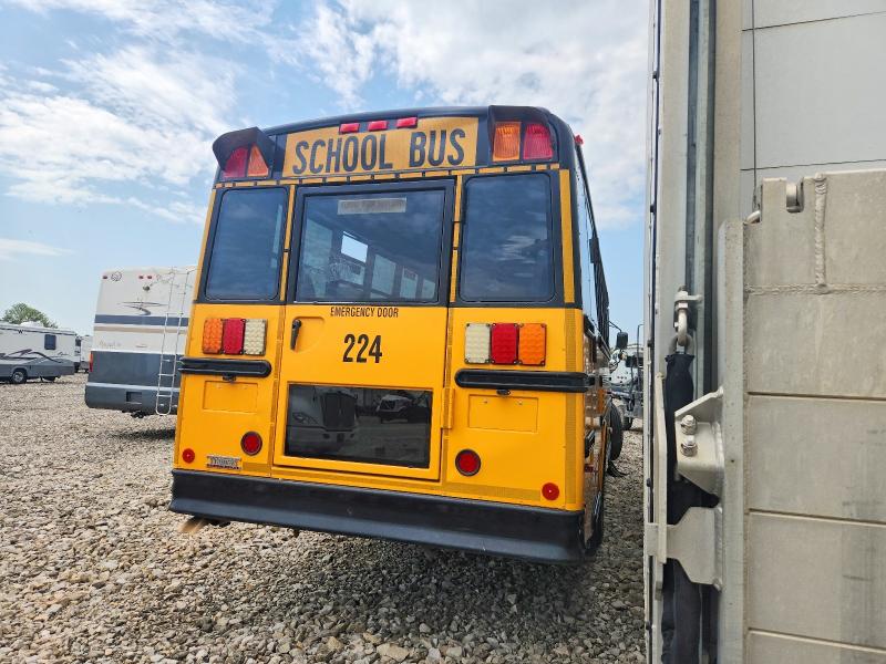 2020 Freightliner Chassis VIN 4UZABPFD0LCLL7123 COPART salvage auction — UNDERCARRIAGE, MS - CERT OF TITLE-SALVAGED, sold $375 on 2026-08-28 (photo 4)