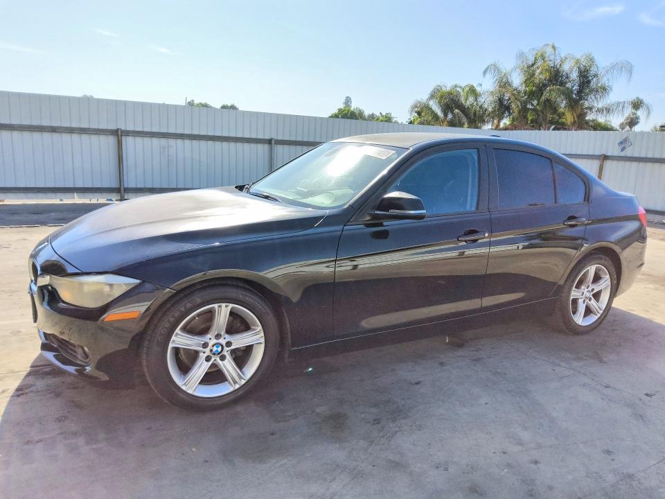 2013 BMW 3 series VIN WBA3C1C58DF438637 COPART salvage auction — MECHANICAL, Ca - Certificate Of Title, sold $2,050 on 2026-09-03 (photo 2)
