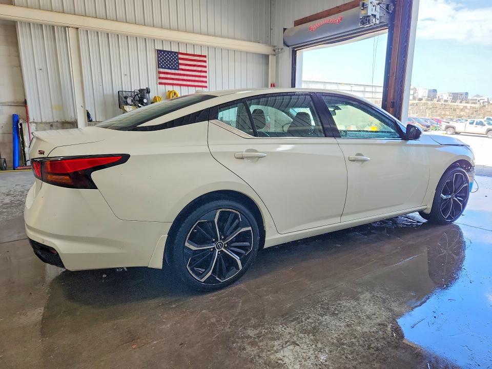 2025 Nissan Altima VIN 1N4BL4CV8SN315025 COPART salvage auction — FRONT END, TN - CERTIFICATE OF TITLE, sold $9,500 on 2026-09-02 (photo 3)