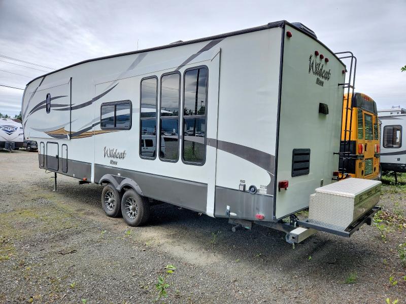 2015 Forest river Wildcat VIN 4X4FWCH24FT013741 COPART salvage auction — NORMAL WEAR, OR - CERTIFICATE OF TITLE, sold $5,300 on 2026-08-25 (photo 3)