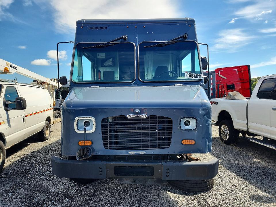 2021 Freightliner Mt45g VIN 4UZAC2EA9MCML0652 COPART salvage auction — FRONT END, MA - CERTIFICATE OF TITLE, sold $14,000 on 2026-09-08 (photo 5)