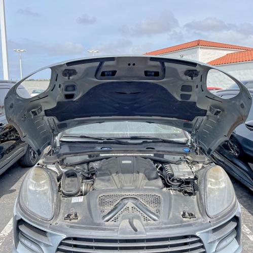 2020 Porsche Macan VIN WP1AB2A57LLB30671 COPART salvage auction — NORMAL WEAR, CA - CERTIFICATE OF TITLE (P), sold $13,700 on 2026-09-08 (photo 7)