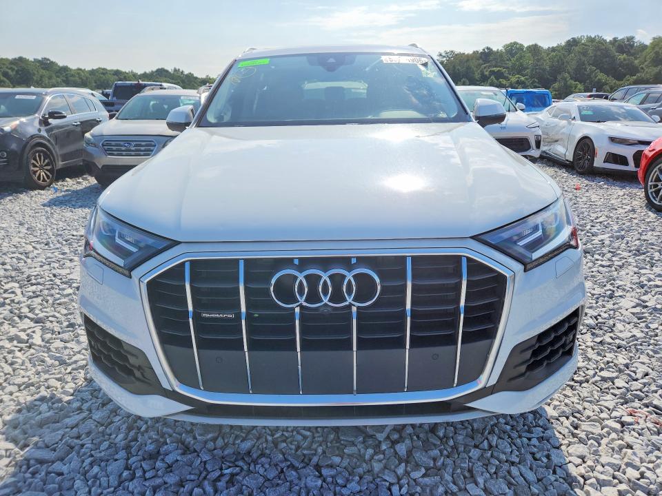 2020 Audi Q7 VIN WA1LXAF70LD006259 COPART salvage auction — NORMAL WEAR, Tn - Certificate Of Title, sold $15,100 on 2026-08-27 (photo 5)