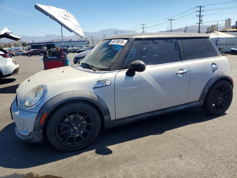 2013 Mini Cooper VIN WMWSV3C59DT392903 COPART salvage auction — VANDALISM, Ca - Salvage Certificate, sold $550 on 2026-09-16 (photo 1)