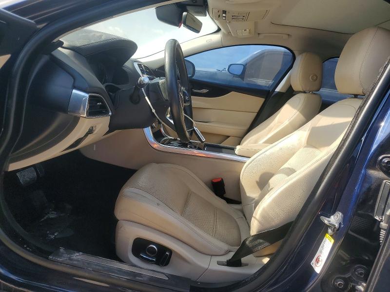 2020 Jaguar Xe VIN SAJAE4FX3LCP60249 COPART salvage auction — SIDE, Tx - Certificate Of Title, sold $4,850 on 2026-09-15 (photo 7)