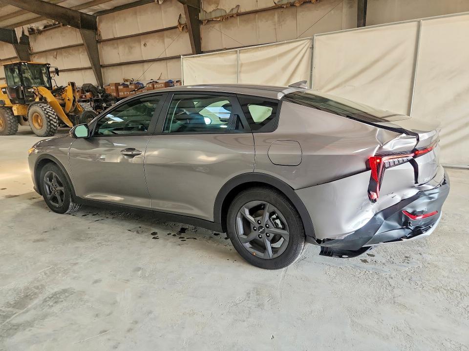 2026 Kia K4 VIN 3KPFT4DE8TE286769 COPART salvage auction — REAR END, Il - Certificate Of Title, sold $11,200 on 2026-08-19 (photo 2)