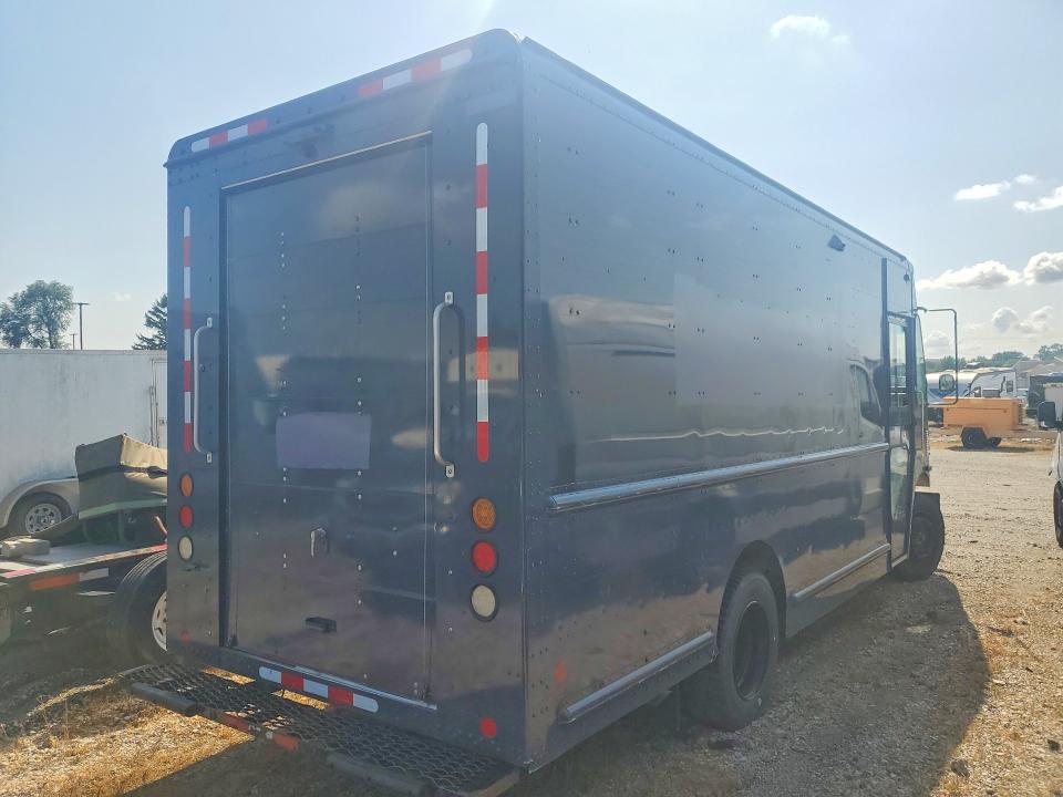 2021 Freightliner Mt45g VIN 4UZAC2GA0MCMM9359 COPART salvage auction — NORMAL WEAR, IN - CERTIFICATE OF TITLE, sold $19,850 on 2026-09-18 (photo 3)