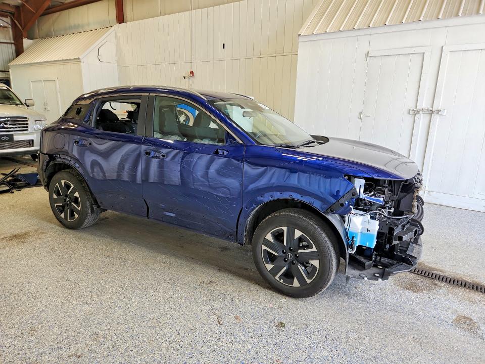 2026 Nissan Kicks VIN 3N8AP6CB3TL387560 COPART salvage auction — FRONT END, NY - CERTIFICATE OF TITLE, sold $9,900 on 2026-08-19 (photo 4)