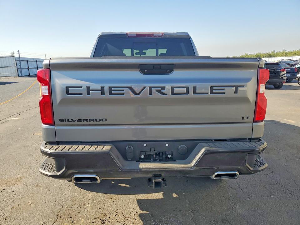 2021 Chevrolet Silverado VIN 1GCPYFED6MZ222257 COPART salvage auction — VANDALISM, Salvage Title, sold $23,700 on 2026-08-20 (photo 6)